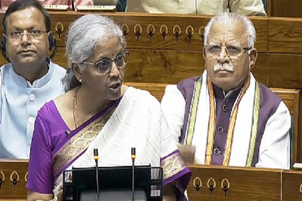 भारत की अर्थव्यवस्था को तीव्र गति देने की दृष्टि से यह बजट कारगर साबित होगा