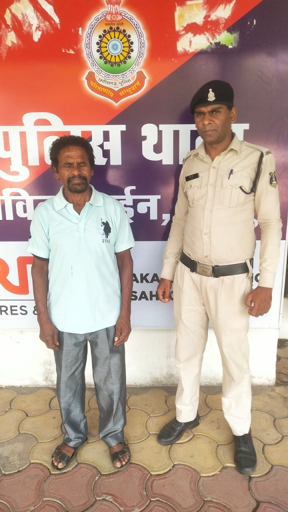 नौकरी लगवाने के नाम पर लाखों रूपये की ठगी करने के प्रकरण में संलिप्त आरोपी तिहारू राम पद्माकर गिरफ्तार