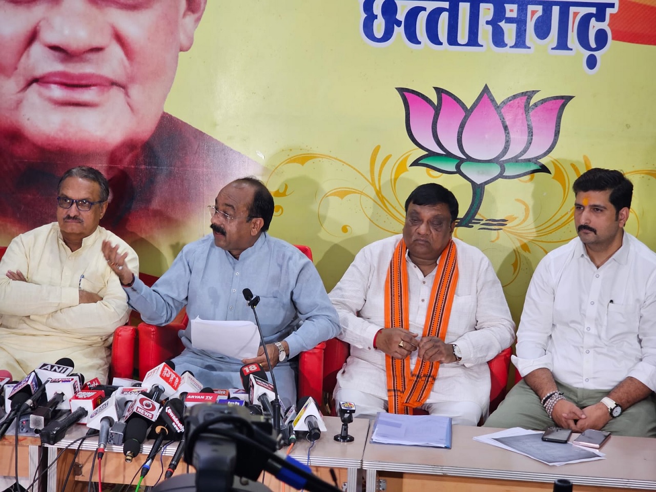भारतीय जनता पार्टी के महासम्पर्क अभियान के सिलसिले में भाजपा प्रदेश प्रभारी ओम माथुर 11 जून से 14 जून तक विभिन्न लोकसभा क्षेत्रों के प्रवास पर रहेंगे।