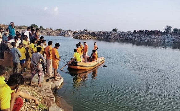 खदान में डूबे 3 युवकों का शव बरामद, SDRF टीम ने कड़ी मशक्कत के बाद ब्लू वाटर खदान में किया रेस्क्यू
