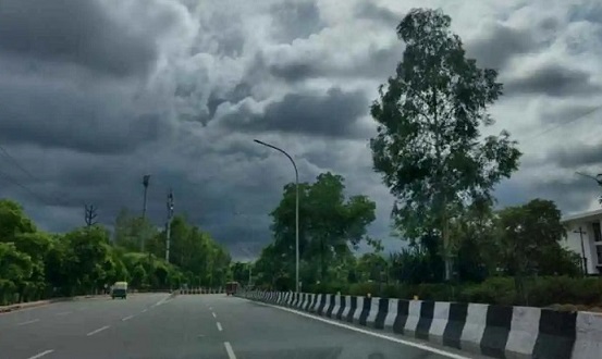 आगामी दिनों में छग में छाए रहेंगे बादल: भारी वर्षा और बिजली गिरने की संभावना
