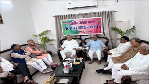 कांग्रेस सरकार के खिलाफ अविश्वास प्रस्ताव लाएगी भाजपा - नारायण चंदेल