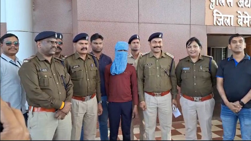 बेमेतरा: ग्राम नेवनारा में मिली अज्ञात महिला की अधजली लाश मामले में आरोपी पति को रायपुर से गिरफ्तार किया गया।