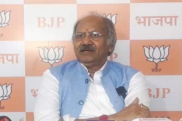 झूठ और षड्यंत्र की राजनीति करते है राहुल गांधी : बृजमोहन