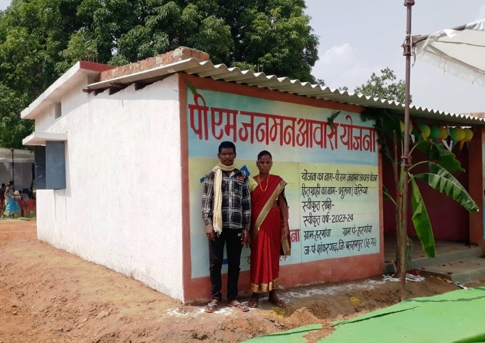 प्रीमीटिव टाईब्स को बुनयादी सुविधाओं के साथ मिल रहे पक्के आवास