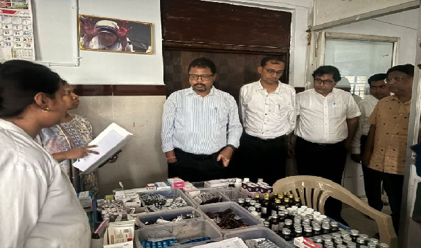 दवाइयों की उपलब्धता बनाए रखें, मरीजों की सहूलियत का रखें ध्यान : मनोज पिंगुआ