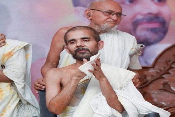 दीर्घ तपस्वी श्री विरागमुनिजी के श्रीमुख से विवेकानंद नगर में बड़ी संख्या में श्रावक-श्राविकाओं ने प्रवचन का लाभ