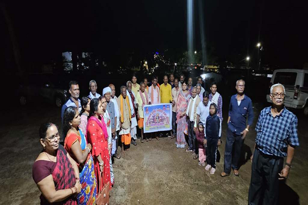 रामलला दर्शन के लिए 28 तीर्थ यात्रियों को लेकर रवाना हुई बस