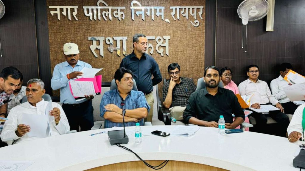 राजधानी की सड़कें होगी बेहतर, मरम्मत के लिए मिले 12 करोड़, बनेंगे 10 नए एसी बस स्टॉप, इन एजेंडों पर लगी मुहर