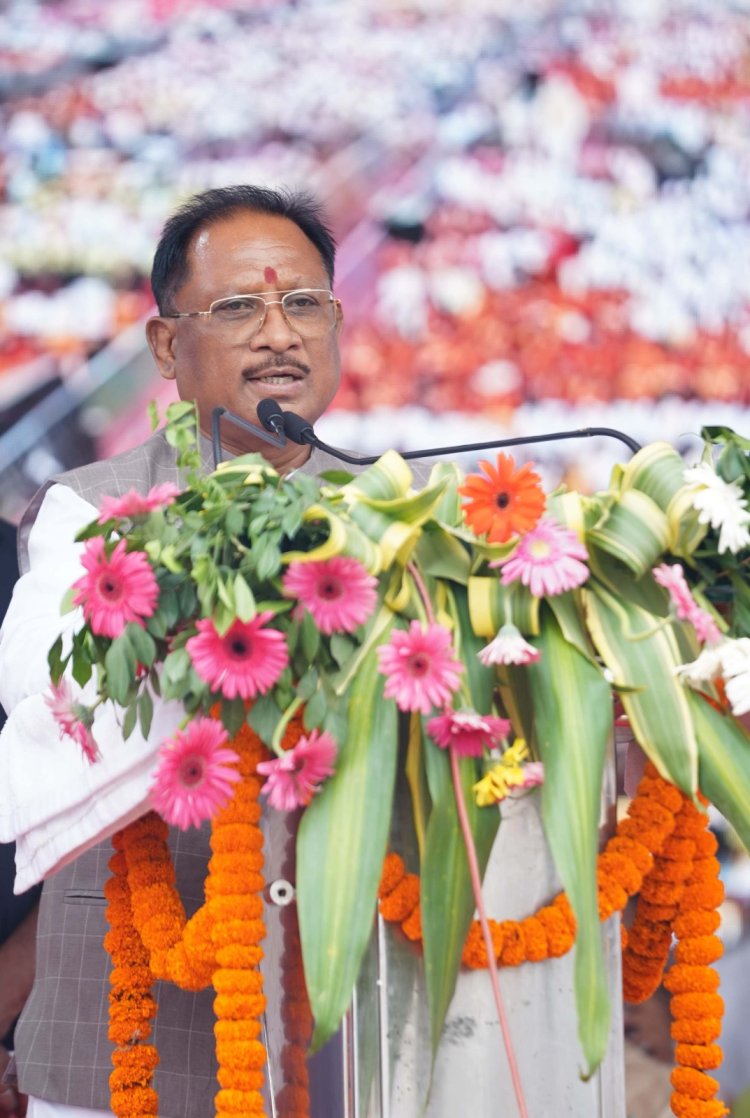 विकसित भारत 2047 की दिशा में एक अहम कदम,मुख्यमंत्री साय ने कहा सरगुजा क्षेत्र के लिए एक ऐतिहासिक क्षण,पीएम मोदी ने अम्बिकापुर के मां महामाया एयरपोर्ट का किया वर्चुअल शुभारंभ