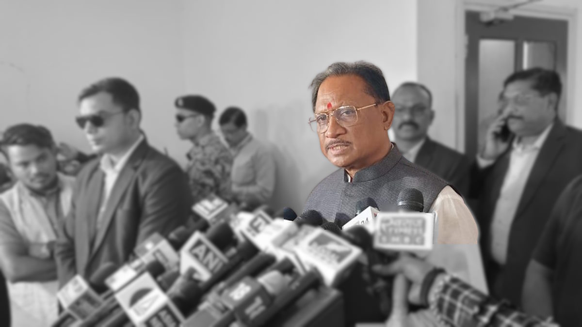   छत्तीसगढ़ के दूरस्थ अंचलों तक गुणवत्तायुक्त स्वास्थ्य सुविधाओं की पहुंच हमारी सबसे महत्वपूर्ण प्राथमिकता : मुख्यमंत्री श्री विष्णुदेव साय, चिरमिरी में मुख्यमंत्री ने सर्व सुविधायुक्त 100 बेड जिला चिकित्सालय का किया उद्घाटन, सामुदायिक स्वास्थ्य केन्द्र जनकपुर में 100 बिस्तरों वाले अस्पताल के सेटअप स्वीकृत की घोषणा, भरतपुर में अनुविभागीय अधिकारी पुलिस (एसडीओपी) के पद की स्वीकृति, चिरमिरी, खोंगापानी, झगराखंड में ग्रिड से विद्युत सप्लाई की घोषणा