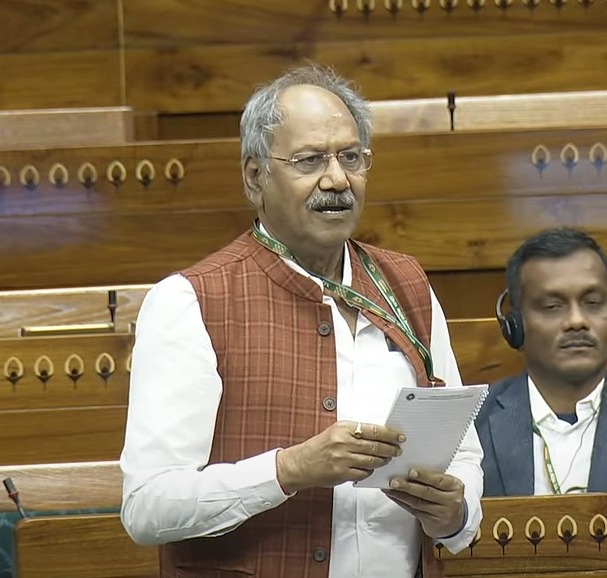 जैव-सीएनजी से ग्रामीण अर्थव्यवस्था होगी मजबूत : बृजमोहन