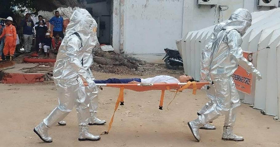 अम्बेडकर अस्पताल में धड़धड़ाते घुसी फायर ब्रिगेड की टीम, मचा हड़कंप...