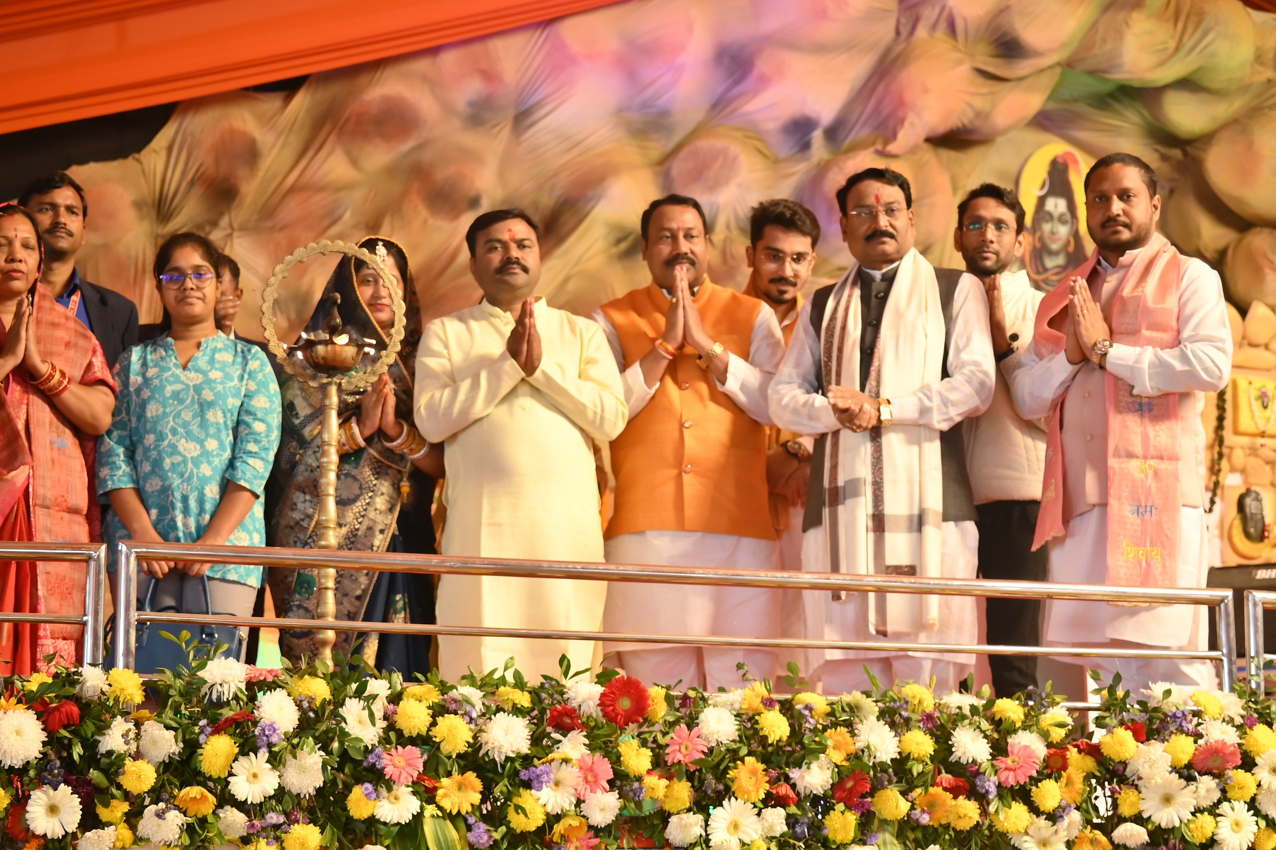 मोक्ष का द्वार है काशी इसलिए जीवन में एक बार काशी का दर्शन जरूरी: पंडित प्रदीप मिश्रा