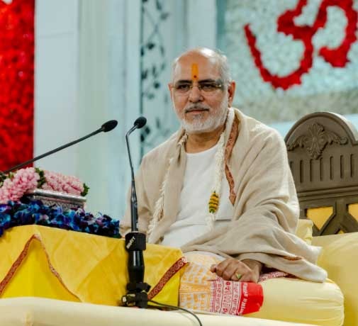 संसार में जो जन्म लिया है उसकी मृत्यु तय है : रमेश भाई ओझा