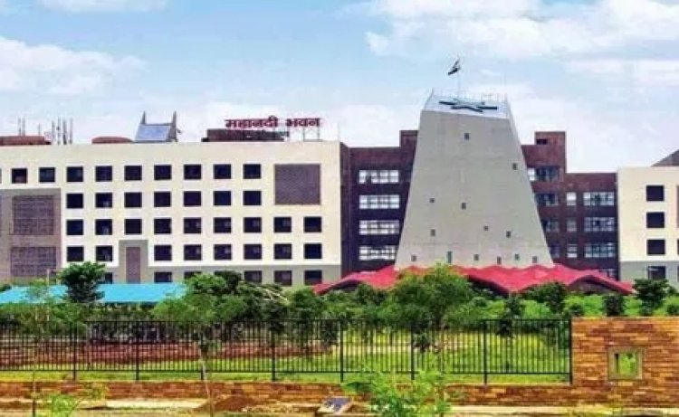  शासन का आदेश..अधिकारी-कर्मचारियों को सुबह 10 बजे दफ्तर आना अनिवार्य..