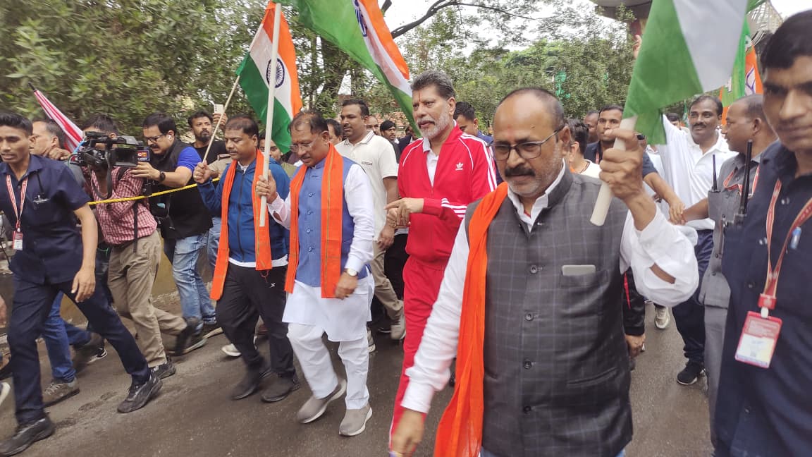 सरदार पटेल जयंती पर 'रन फॉर यूनिटी' का आयोजन: सीएम विष्णुदेव साय ने दिखाई हरी झंडी, राजधानी रायपुर में सैकड़ों छात्र और नागरिक शामिल, एकता की शपथ ली, 