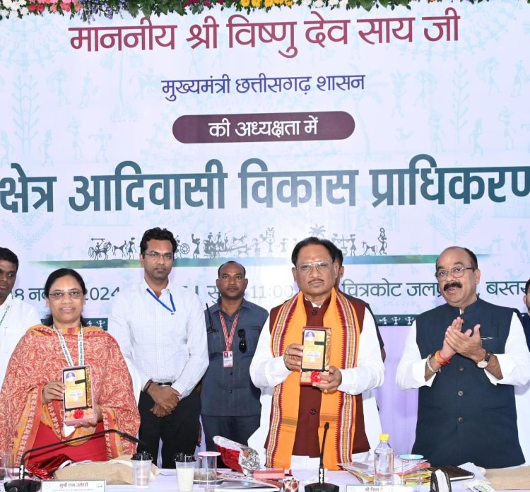 बस्तर में विकास और जनविश्वास का मजबूत हो रहा है आधार: केंद्रीय गृहमंत्री श्री अमित शाह से मिले मुख्यमंत्री विष्णुदेव साय