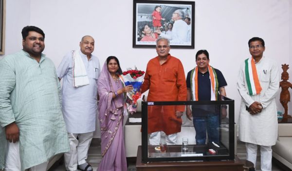 सीएम भूपेश बघेल ने दिया खैरागढ़ क्षेत्र के लोगों को नए जिले का तोहफा, प्रशासनिक काम-काज में आएगी तेजी विकास एवं निर्माण कार्यों को मिलेगी गति...