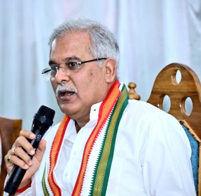 SAVE RAHUL BIG BREAKING: मुख्यमंत्री भूपेश बघेल देर रात तक जागकर कर रहे हैं रेस्क्यू ऑपरेशन की मॉनीटरिंग! "सोशल मीडिया" पर मुख्यमंत्री ने लिखा भावुक पोस्ट. बोले हम होंगे कामयाब हमें टीमों पर और भगवान पर भरोसा...