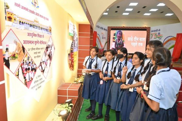 छायाचित्र प्रदर्शनी : आमजनों, युवाओं और स्कूली बच्चों ने छत्तीसगढ़ में देश की आजादी के लिए हुए संघर्ष को जाना