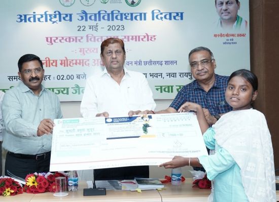 छत्तीसगढ़ में जैवविविधता के संरक्षण और संवर्धन के लिए हो रहे सतत् कार्य : वनमंत्री श्री अकबर