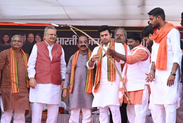 *PSC महासंग्राम में शामिल हुए पूर्व मुख्यमंत्री डॉ. रमन सिंह*