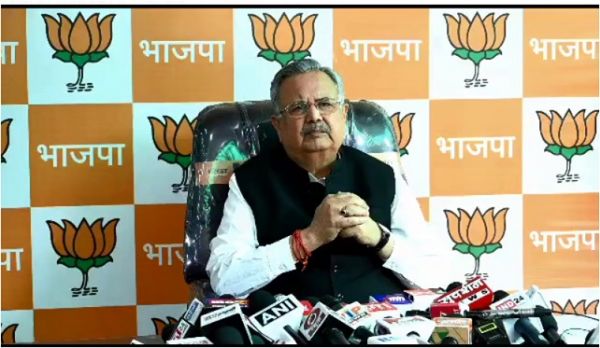 प्रदेश में 2019 से 2023 के बीच 2161 करोड़ रुपए का शराब घोटाला भूपेश सरकार ने किया है- पूर्व मुख्यमंत्री डॉ. रमन सिंह