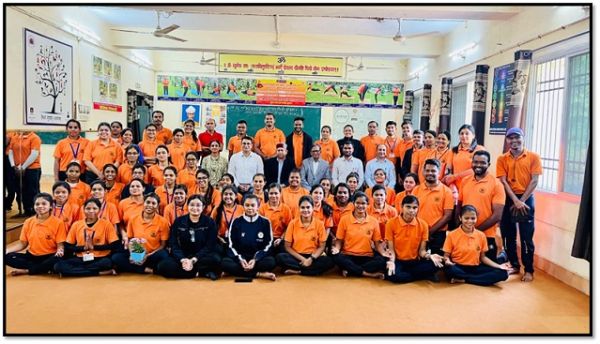 पंडित रविशंकर शुक्ल विश्वविद्यालय में योग अध्यात्म विषय पर व्याख्यान का आयोजन