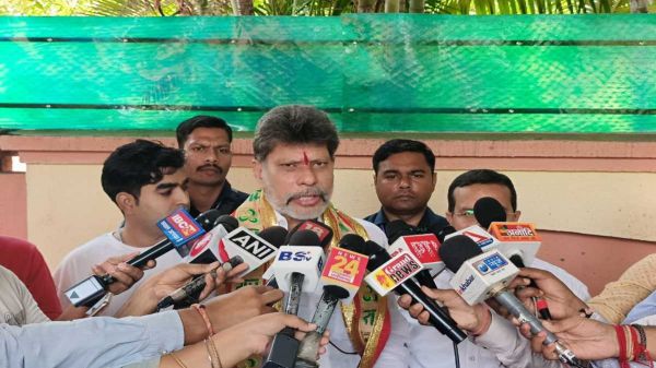 एग्जिट पोल पर विपक्ष के सवाल पर बीजेपी अध्यक्ष किरण देव का पलटवार, कहा- इन्होंने बहुत भ्रम फैलाने की कोशिश की, लेकिन देश की जनता ने दिया तगड़ा जवाब