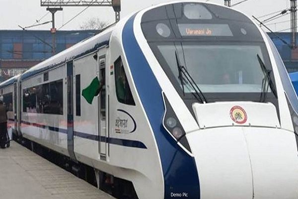 दुर्ग-विशाखापट्टनम के बीच दौड़ेगी वंदे भारत ट्रेन