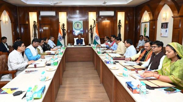 Cabinet meeting : साय कैबिनेट की बैठक शुरू, किसानों और कर्मचारियों के हित में सरकार ले सकती है अहम फैसला