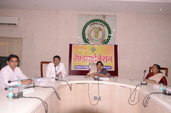 सामान्य प्रेक्षक के समक्ष ईवीएम-वीवी पैट का द्वितीय रेण्डमाईजेशन