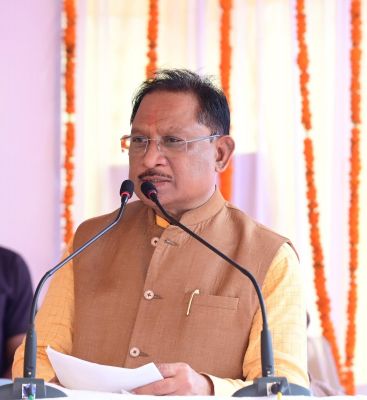 उप मुख्यमंत्री ने ली नगरीय निकायों की बैठक, अरुण साव ने महापौर और नपा अध्यक्षों से कहा – अपने दफ्तरों और घरों से करें संपत्ति करों के मूल्यांकन-सुधार की शुरुआत