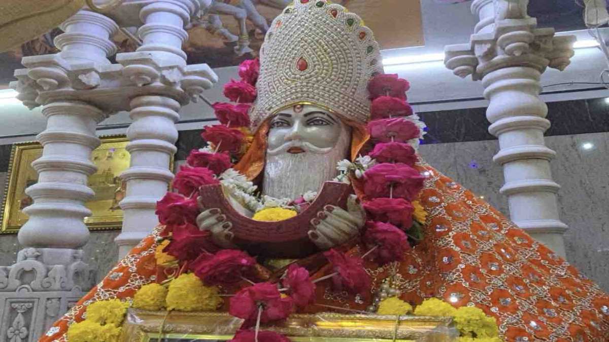 Jhulelal Jayanti 2026 : नए साल की ऐसी शुरुआत, जहां जल, ज्योति और आस्था मिलकर बनाते हैं एक अनोखा उत्सव &hellip;