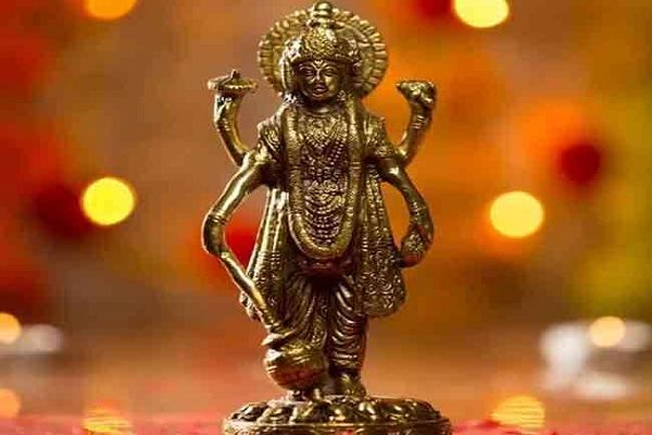 Papankusha Ekadashi पर भगवान विष्णु को इन भोग से करें प्रसन्न, घर में बनी रहेगी बरकत