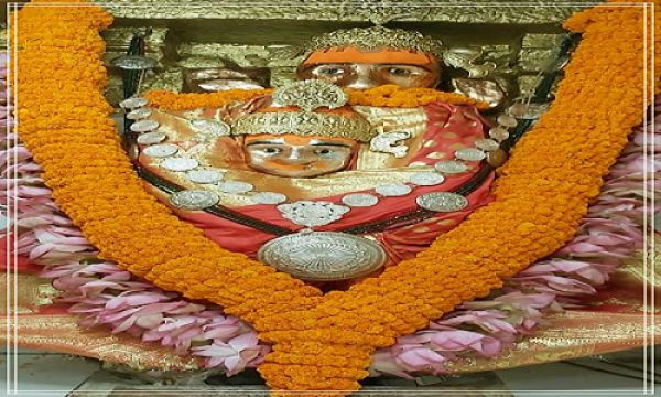 हर सुबह इन 3 चमत्कारी मंत्रों से करें दिन की शुरुआत, पाएं सौभाग्य, ऊर्जा और मानसिक शांति