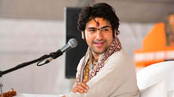 Pitru Paksha 2025: इन प्रमुख तीर्थों पर जाकर पितृ दोष से पाएं मुक्ति, जानें सुविधाएं और जरूरी जानकारी