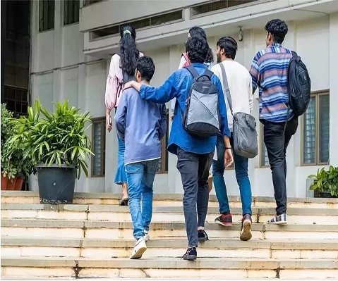 छात्रों की विदेशों जैसी पढ़ाई और स्किलिंग होगी अब देश में भी, तैयारी में जुटा शिक्षा मंत्रालय