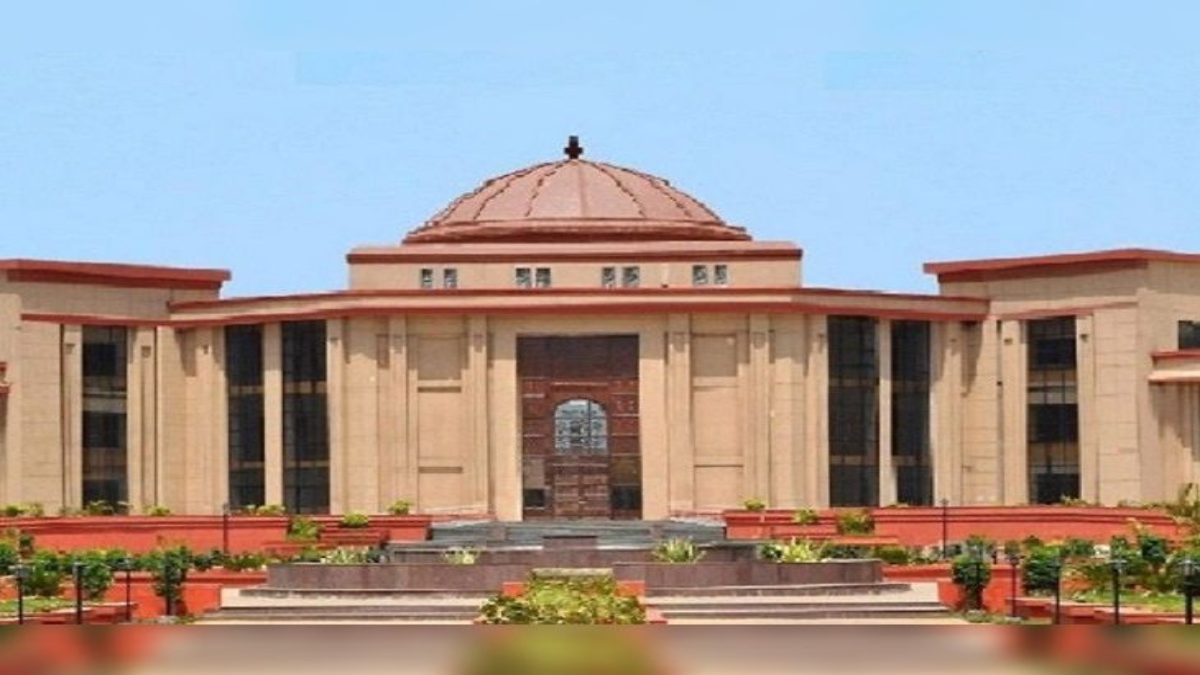 हाईकोर्ट पहुंचे गेस्ट लेक्चरर: दायर की 500 अलग-अलग याचिका, जानिए क्या है पूरा मामला