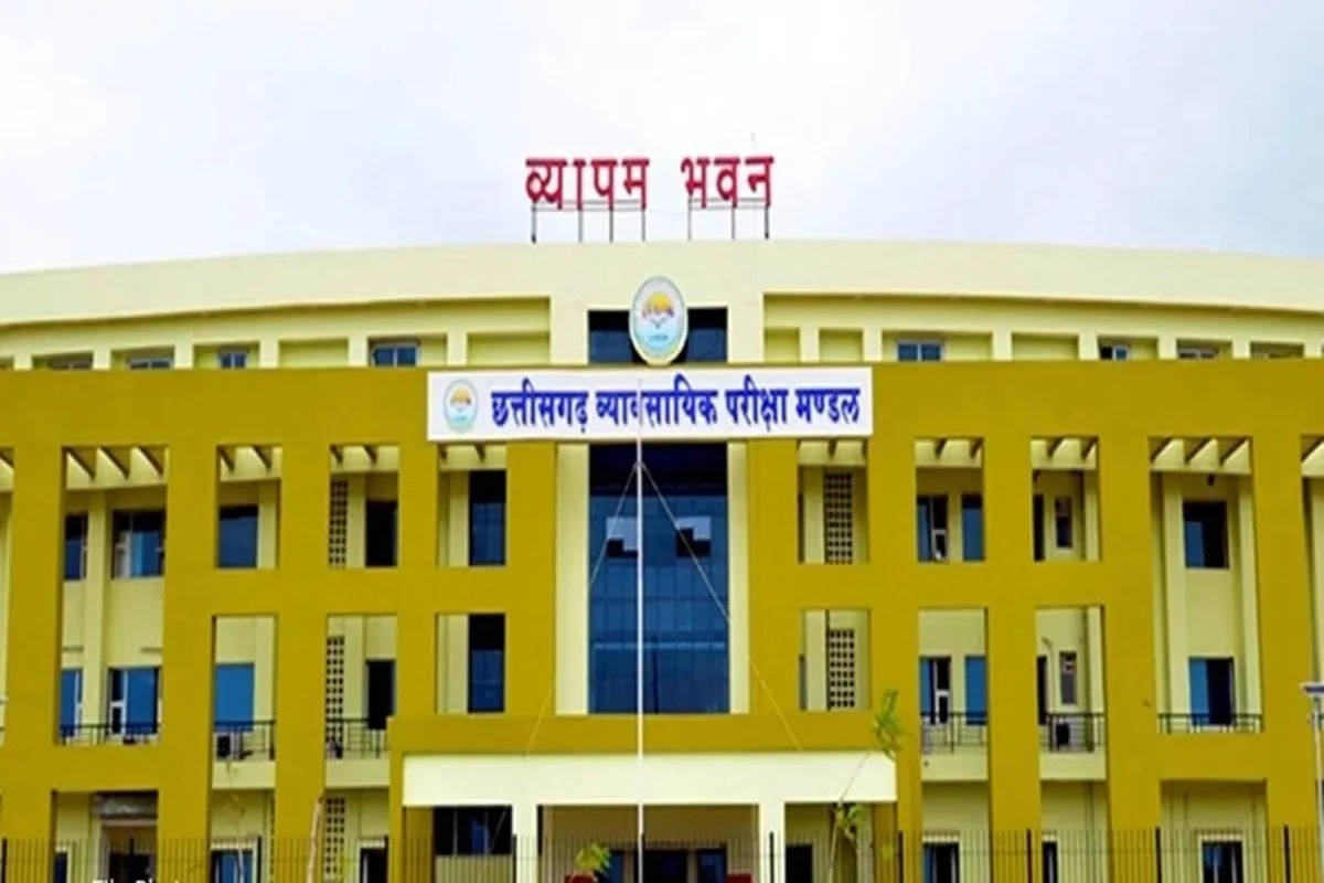 व्यापमं ने परीक्षाओं के नियमों में किया बदलाव, जूते और फूल शर्ट पर बैन, पढ़िए सभी दिशा – निर्देश