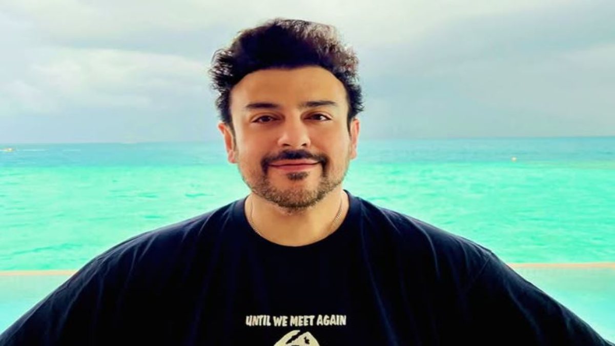 Adnan Sami की नागरिकता पर उठ रहे सवाल, सिंगर ने लिखा- अब अनपढ़ बेवकूफ को कौन बताएगा