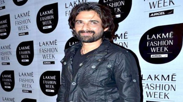 War 2 में ये स्टार निभाएगा कैमियो रोल, Hrithik और NTR से होगी टक्कर …