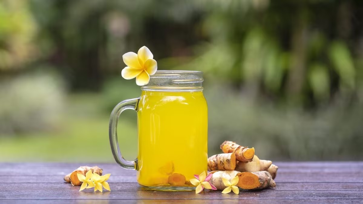 मानसून में जरूर पिएं हल्दी-नींबू का ये Healthy Drink, सेहत के लिहाज से है बहुत फायदेमंद&hellip;