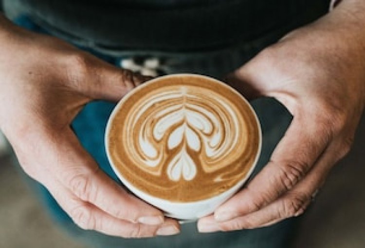  Health Tips : कॉफी सेहत के लिए लाजवाब...लेकिन इन हेल्थ कंडीशन में साबित हो सकती है 'जहर'...परहेज में ही भलाई