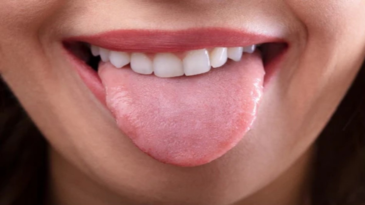 सामुद्रिक शास्त्र: जीभ देखकर जानिए आपका स्वभाव, किस्मत और भविष्य..