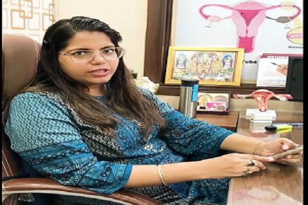 खाना खाने के बाद ये 5 काम करने से पाचन तंत्र पर हो सकता है बुरा असर