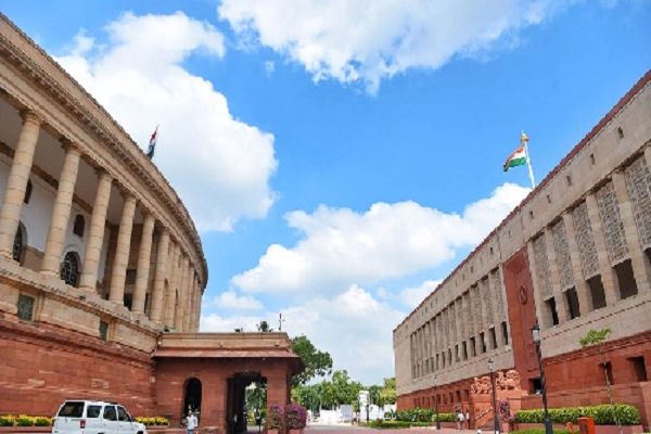 संसद की गरिमा का दांव पर लगना चिन्ताजनक