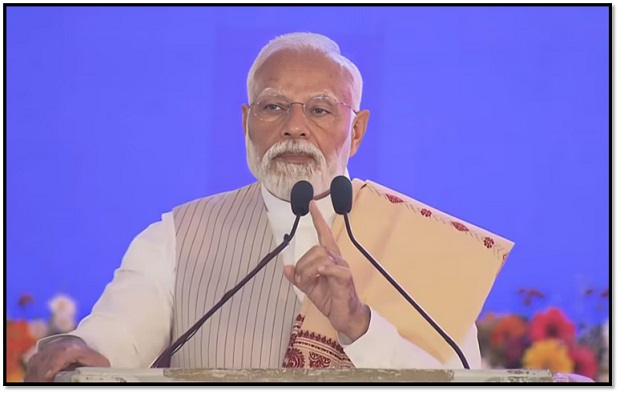 पश्चिम बंगाल: प्रधानमंत्री नरेंद्र मोदी द्वारा 15 हजार करोड़ रुपये के विकास कार्यों का उद्घाटन