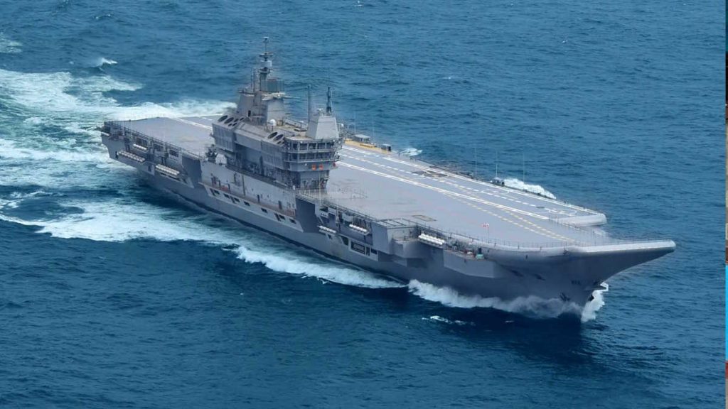 स्वदेशी विमानवाहक पोत आईएनएस विक्रांत नौसेना के पश्चिमी बेड़े में शामिल, तैनाती के लिए तैयार